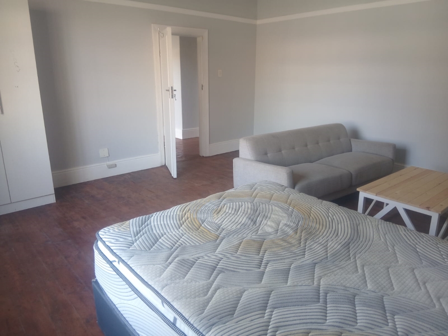 To Let 1 Bedroom Property for Rent in Southernwood Eastern Cape